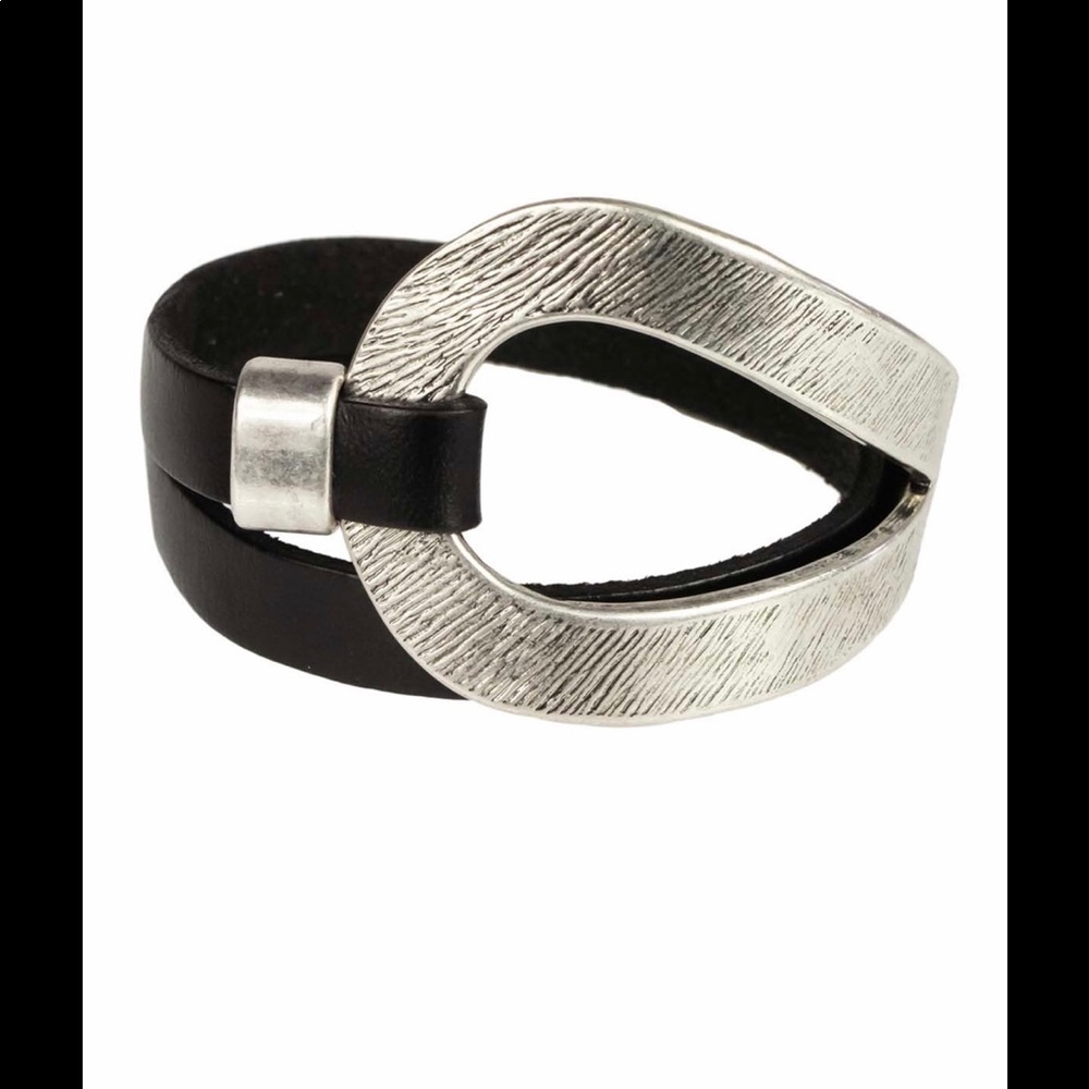 NWT Sachi Looped Metal Genuine Leather Bracelet